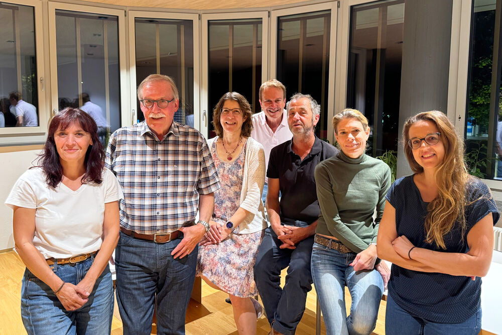 Der neue Vorstand: Regula Iten-Breitschmid, Urs Senn, Nadja Stalder-von Felten, Daniel Renggli (Präsident), Niklaus Muntwyler, Anna Lind und Prisca Zweifel (v.l.n.r.)